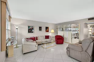 3027 Ainslie B, Boca Raton, FL 33434 - Photo 4