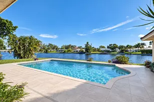 7438 Pine Tree Ln, West Palm Beach, FL 33406 - Photo 14