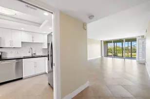 2851 S Palm Aire Dr, Pompano Beach, FL 33069 - Photo 22