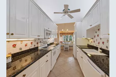 5011 SE Burning Tree Circle, Stuart, FL 34997 - Photo 6