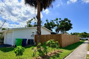 2551 NW 98th Ave, Sunrise, FL 33322 - Photo 4
