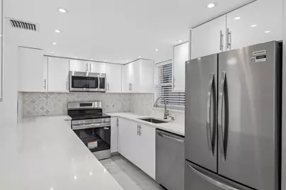 711 N Birch Road #204, Fort Lauderdale, FL 33304 - Photo 4