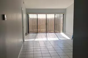 10128 Boca E, Boca Raton, FL 33428 - Photo 8