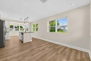 3040 NW 8th Pl, Fort Lauderdale, FL 33311 - Photo 8