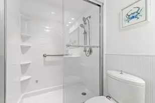 5440 N Ocean Dr, Singer Island, FL 33404 - Photo 30