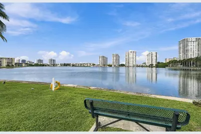 18181 NE 31st Court #804, Aventura, FL 33160 - Photo 40