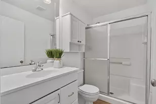 109 Lake Barbara Dr, West Palm Beach, FL 33411 - Photo 18