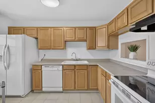 109 Lake Barbara Dr, West Palm Beach, FL 33411 - Photo 6
