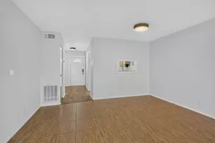 109 Lake Barbara Dr, West Palm Beach, FL 33411 - Photo 22