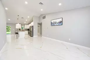 1749 SE Vesthaven Ct, Port Saint Lucie, FL 34952 - Photo 6
