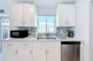 238 Corsair Ave, Lauderdale by the Sea, FL 33308 - Photo 16