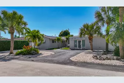 238 Corsair Avenue, Lauderdale by the Sea, FL 33308 - Photo 4