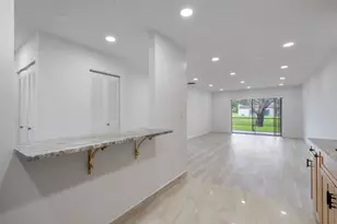 100 Lake Rebecca Dr, West Palm Beach, FL 33411 - Photo 4