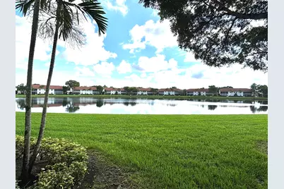 9927 Seacrest Circle #102, Boynton Beach, FL 33437 - Photo 12