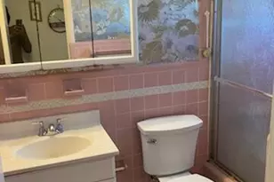 17050 NE 14th Ave, North Miami Beach, FL 33162 - Photo 4