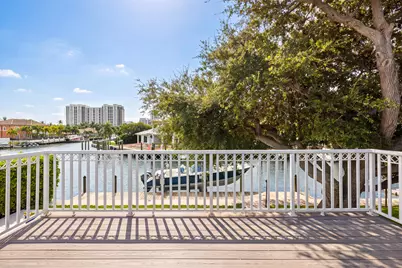 1231 Gulfstream Way, Singer Island, FL 33404 - Photo 16