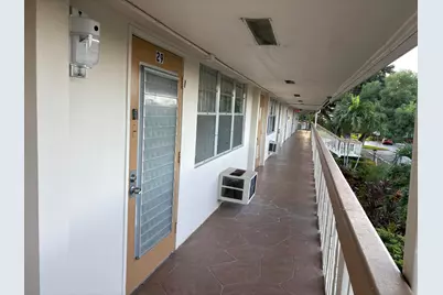 29 Richmond D Crescent, Deerfield Beach, FL 33442 - Photo 4