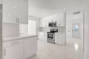 847 NW 7th St, Boca Raton, FL 33486 - Photo 18