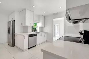 847 NW 7th St, Boca Raton, FL 33486 - Photo 20