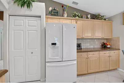 6552 Lucaya Avenue, Boynton Beach, FL 33437 - Photo 16