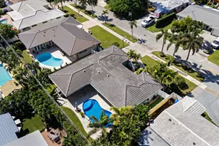 5830 NE 21st Ave, Fort Lauderdale, FL 33308 - Photo 2