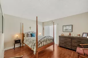 820 SW 12th Pl, Fort Lauderdale, FL 33315 - Photo 18