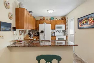 820 SW 12th Pl, Fort Lauderdale, FL 33315 - Photo 26