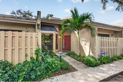 1400 NW 9th Avenue #D-29, Boca Raton, FL 33486 - Photo 2