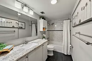 2200 NE 33rd Ave, Fort Lauderdale, FL 33305 - Photo 20
