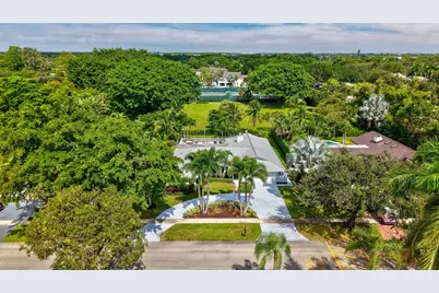 2919 Banyan Blvd Circle NW, Boca Raton, FL 33431 - Photo 48