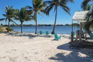 13 N Loafing Street N, Hypoluxo, FL 33462 - Photo 2