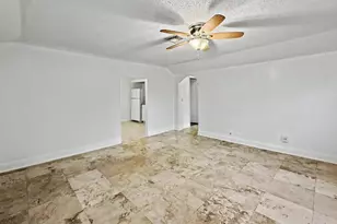 201 S Swinton Ave, Delray Beach, FL 33444 - Photo 2