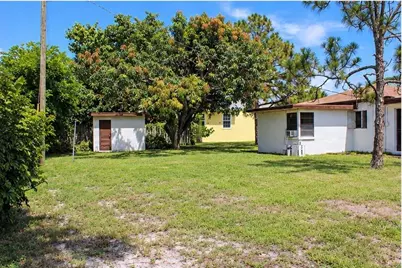 263 NE 16th, Delray Beach, FL 33444 - Photo 2