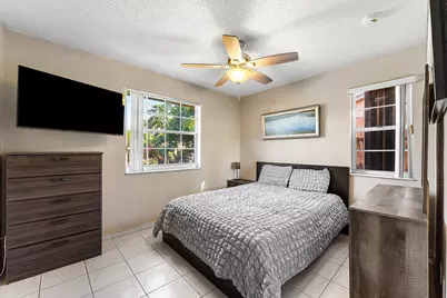 2861 NE 5th Court, Boynton Beach, FL 33435 - Photo 12