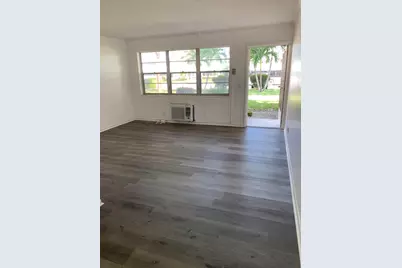 29 Canterbury B, West Palm Beach, FL 33417 - Photo 2