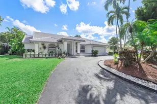 11932 NW 2nd St, Coral Springs, FL 33071 - Photo 1