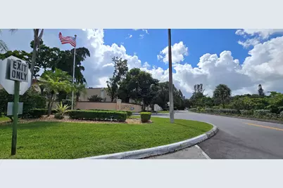 4154 Inverrary Drive #302, Lauderhill, FL 33319 - Photo 24