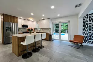 317 NW 26th Ct, Wilton Manors, FL 33311 - Photo 6