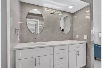 130 Lakeshore #323, North Palm Beach, FL 33408 - Photo 30