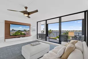 130 Lakeshore, North Palm Beach, FL 33408 - Photo 1