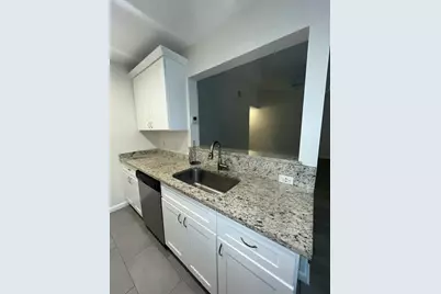 815 W Boynton Beach Boulevard #11-203, Boynton Beach, FL 33426 - Photo 8