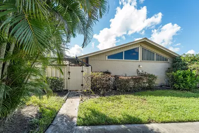 5950 Golden Eagle Circle, Palm Beach Gardens, FL 33418 - Photo 2