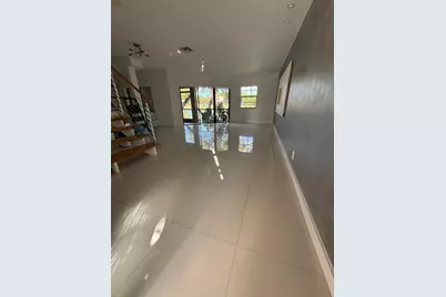 8811 W Sunrise Boulevard, Plantation, FL 33322 - Photo 12
