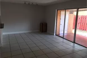5830 Blueberry Ct, Lauderhill, FL 33313 - Photo 10