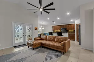8052 Florenza Dr, Boynton Beach, FL 33472 - Photo 10