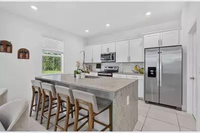 6800 SE Park Trace Drive, Stuart, FL 34997 - Photo 4