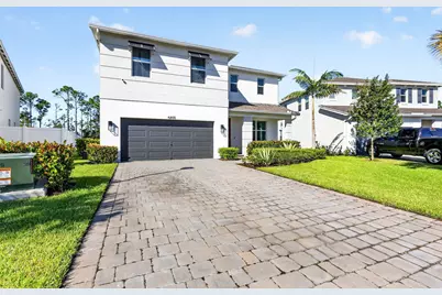 6800 SE Park Trace Drive, Stuart, FL 34997 - Photo 2