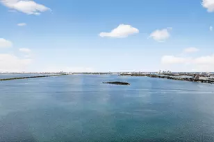 700 NE 24th St, Miami, FL 33137 - Photo 32