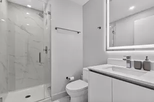 700 NE 24th St, Miami, FL 33137 - Photo 24