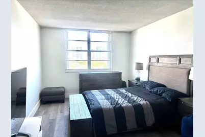 500 Bayview Drive #925, Sunny Isles Beach, FL 33160 - Photo 6
